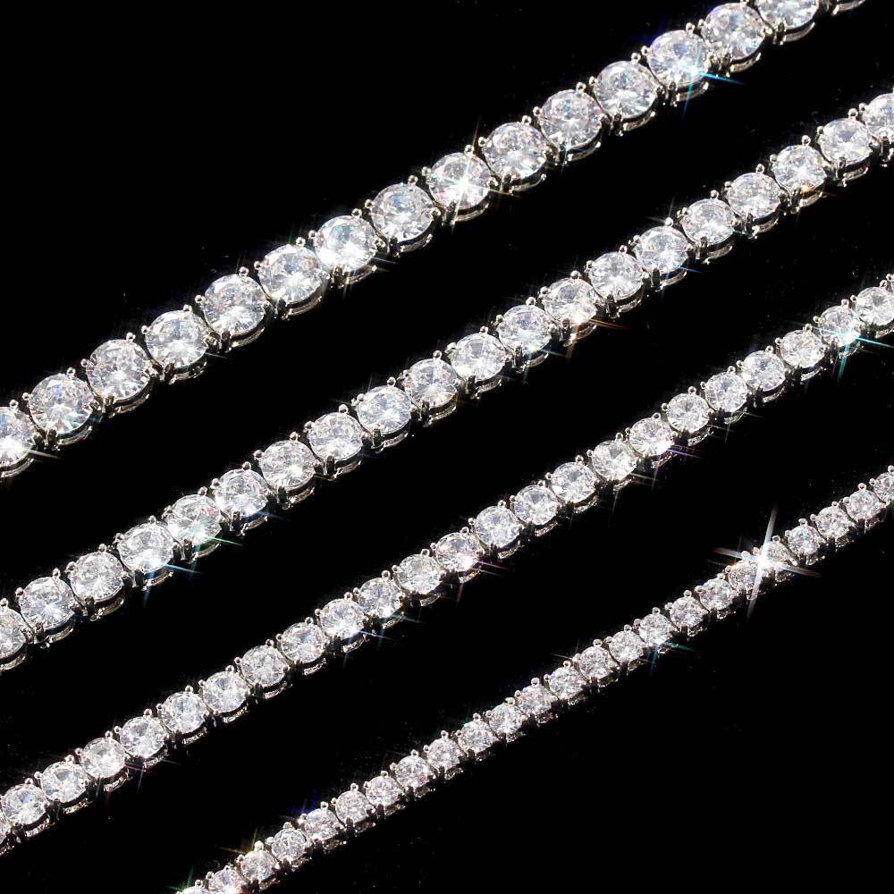 Close-up of the silver plating cubic zirconia tennis bracelet or necklace with 3-6mm width.