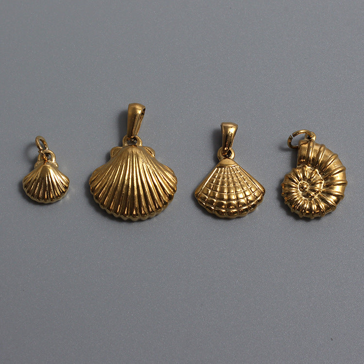 Charms & Pendants