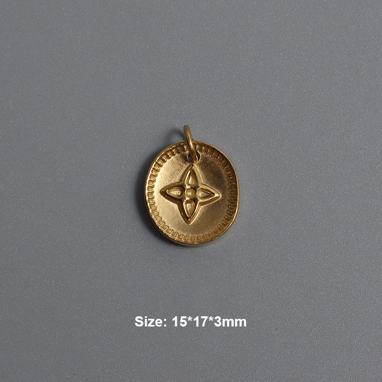 A gold plating bloom design stainless steel charm