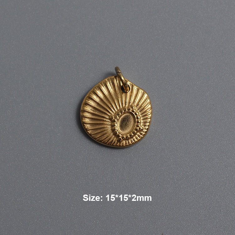 A gold plating shell design stainless steel charm
