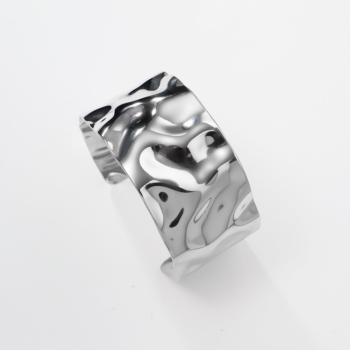 A rhodium plating water texture design stainless steel bangle bracelet