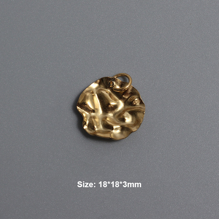 A gold plating water texture design stainless steel charm
